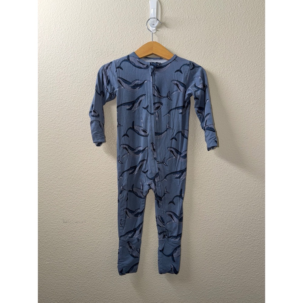 Boys Sweet Bamboo Whale Sleeper Size 12-18 Konths